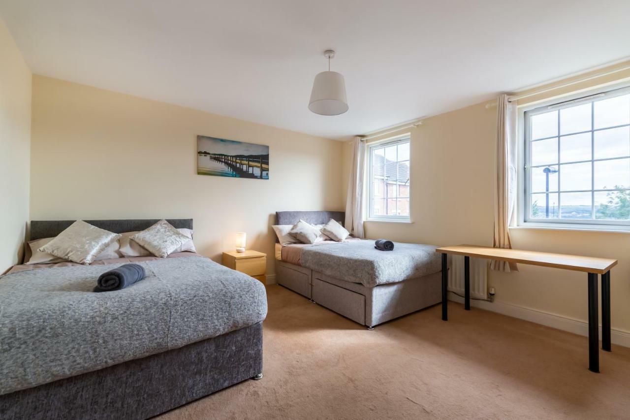 Newcastle City Centre Spacious Town House Free Parking And Wifi מראה חיצוני תמונה